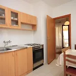 7023a Apartament *