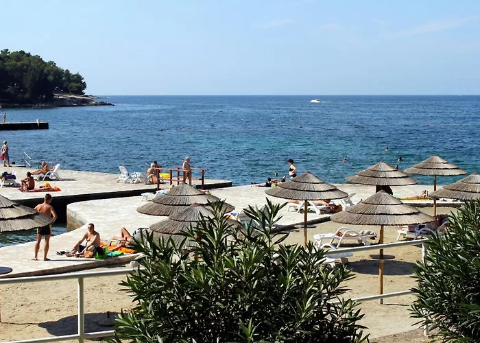 7023a * Porec