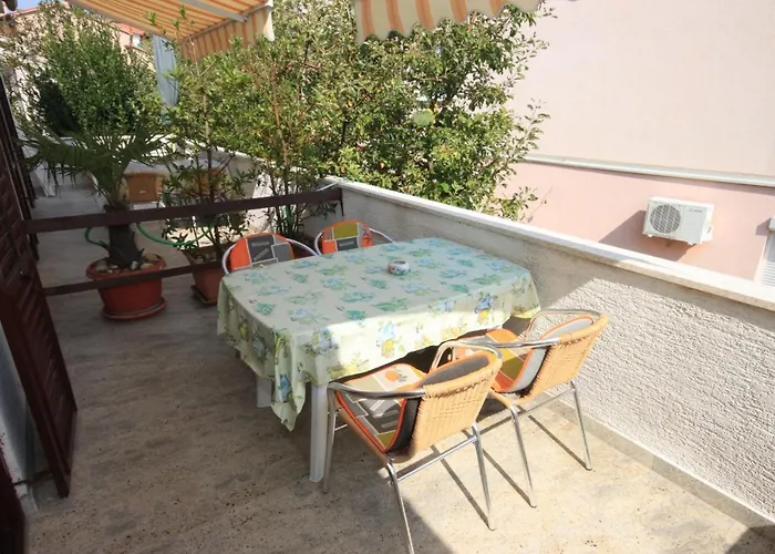 7023a * ポレッチ